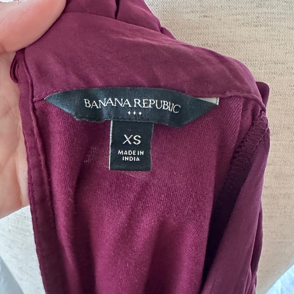 Banana Republic Tudor Inspired Oxblood Ruffle Neck Blouse - Picture 8 of 8